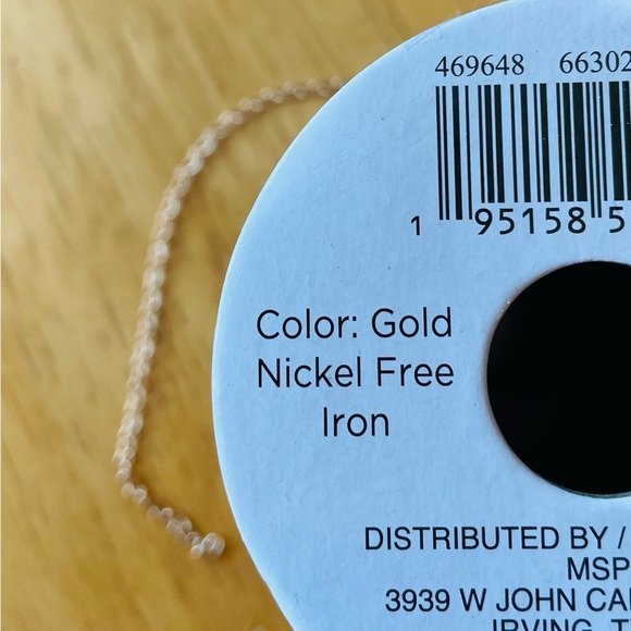 ✨ Heart of Gold Necklace ✨ Citrine Open Heart Gold Colored Charm Necklace - Picture 5 of 5